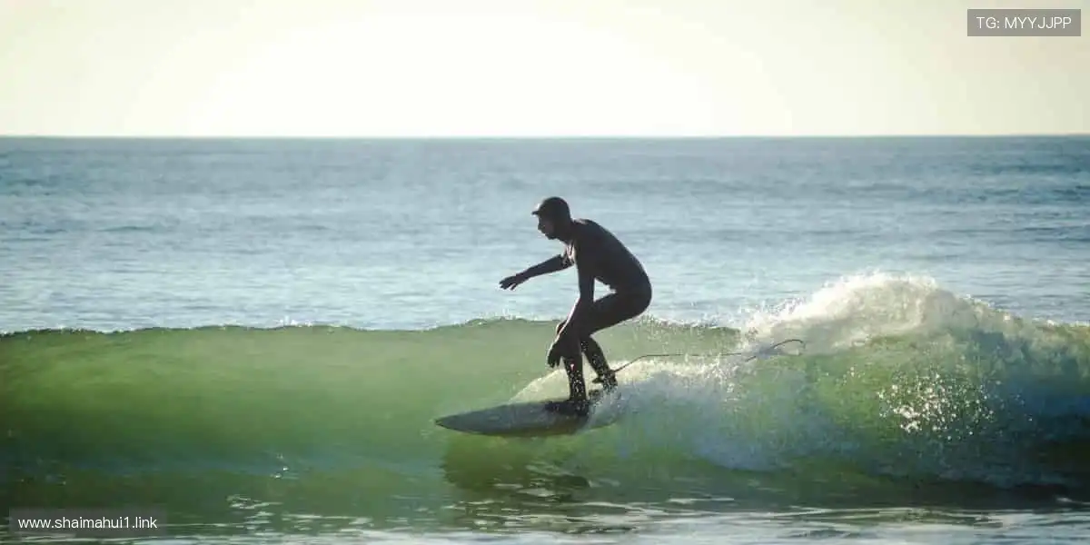 海量正版周边，让热爱触手可及！🎁⚽️🏀❤️